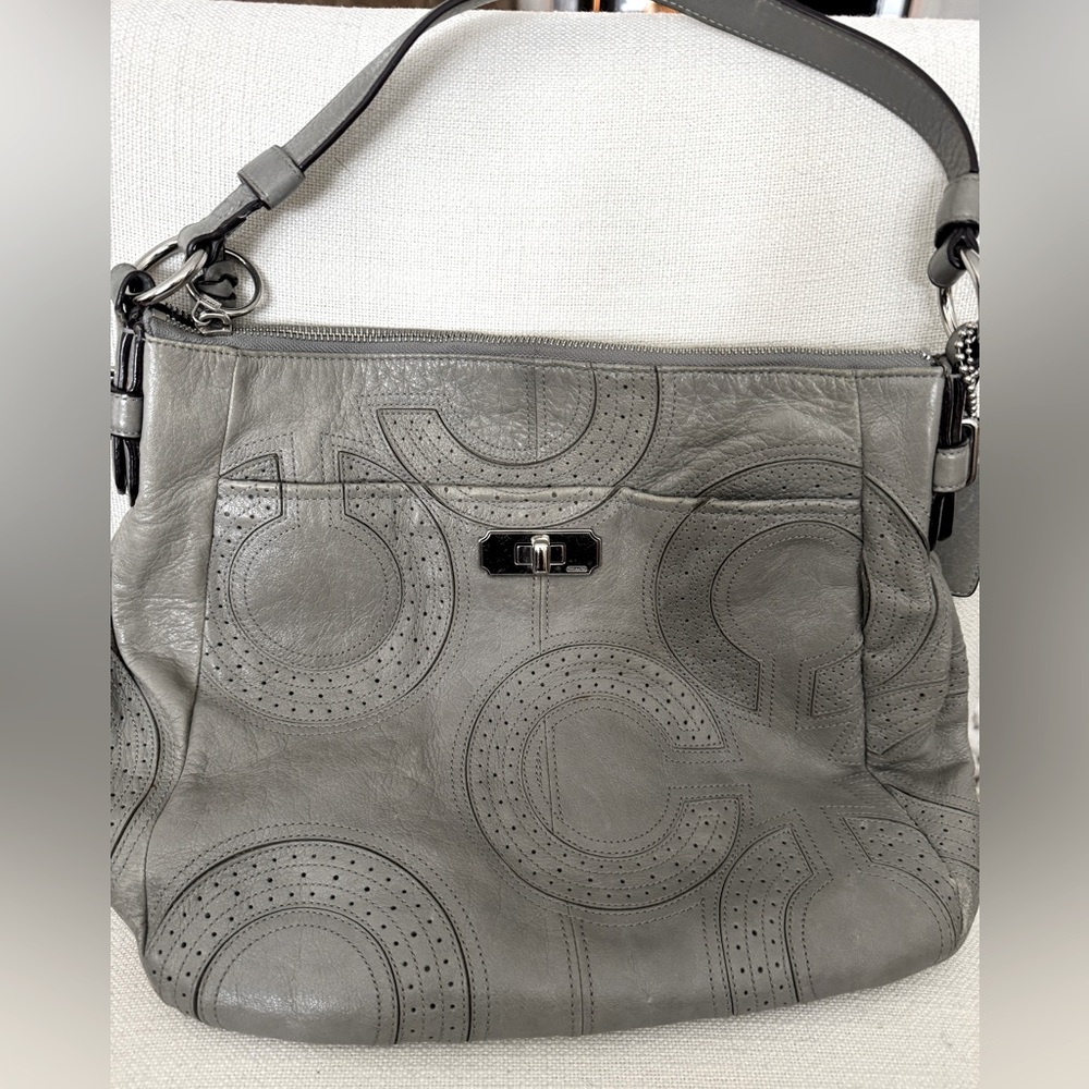 Vintage Coach Leather purse.